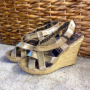 Jessica Simpson Metallic Strappy Straw Wedge Sandal size 9.5